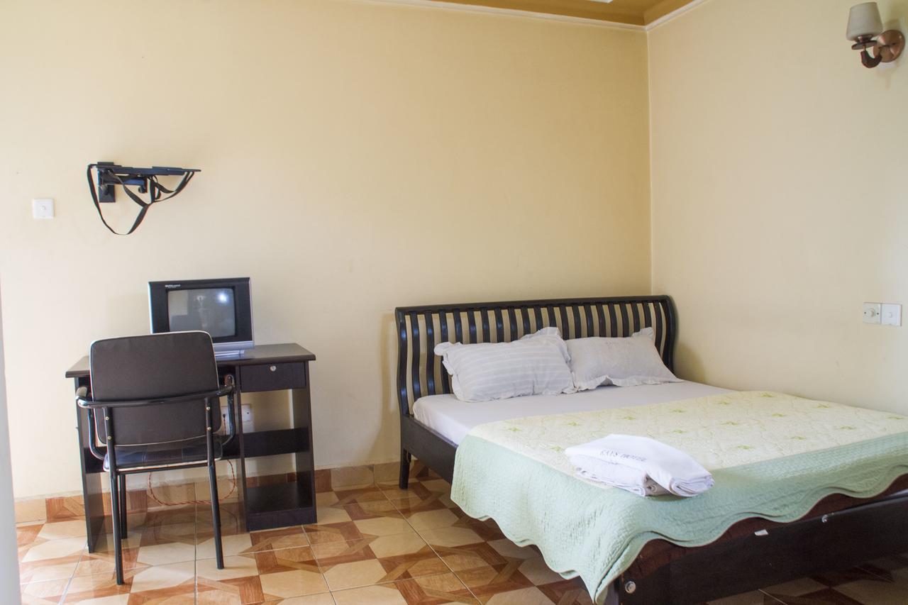 Rays Hotel Mbarara Exterior foto